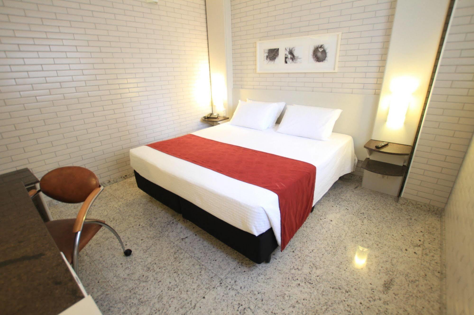 Hotel Confiance Batel 쿠리치바 외부 사진